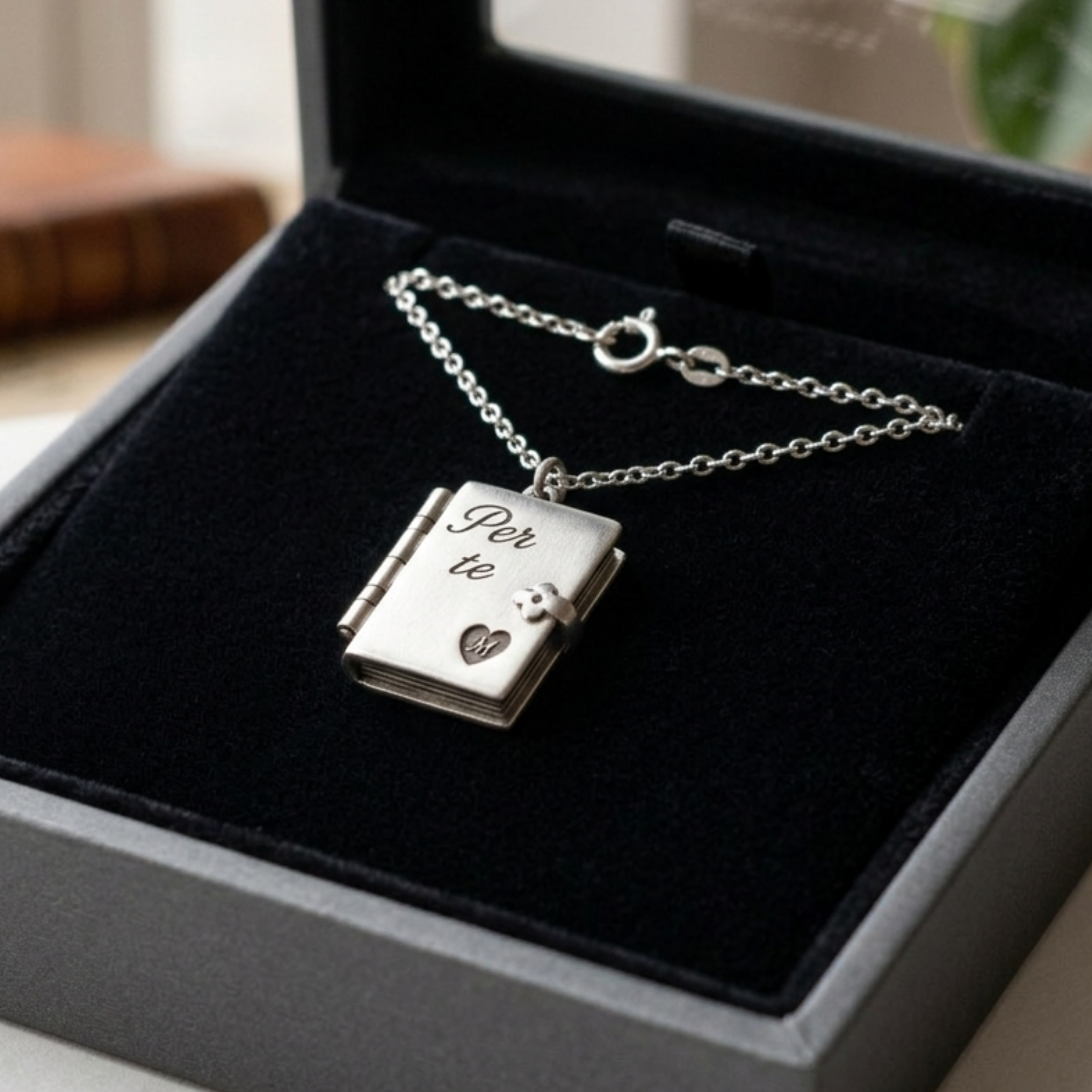 Book Collana/Portachiave