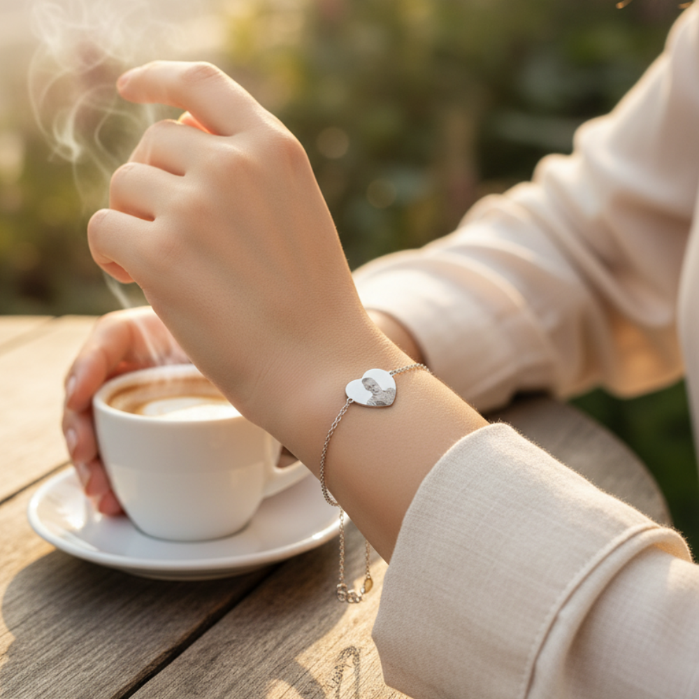 🌙 Eterno Riflesso – Bracciale con Foto Incisa Personalizzata