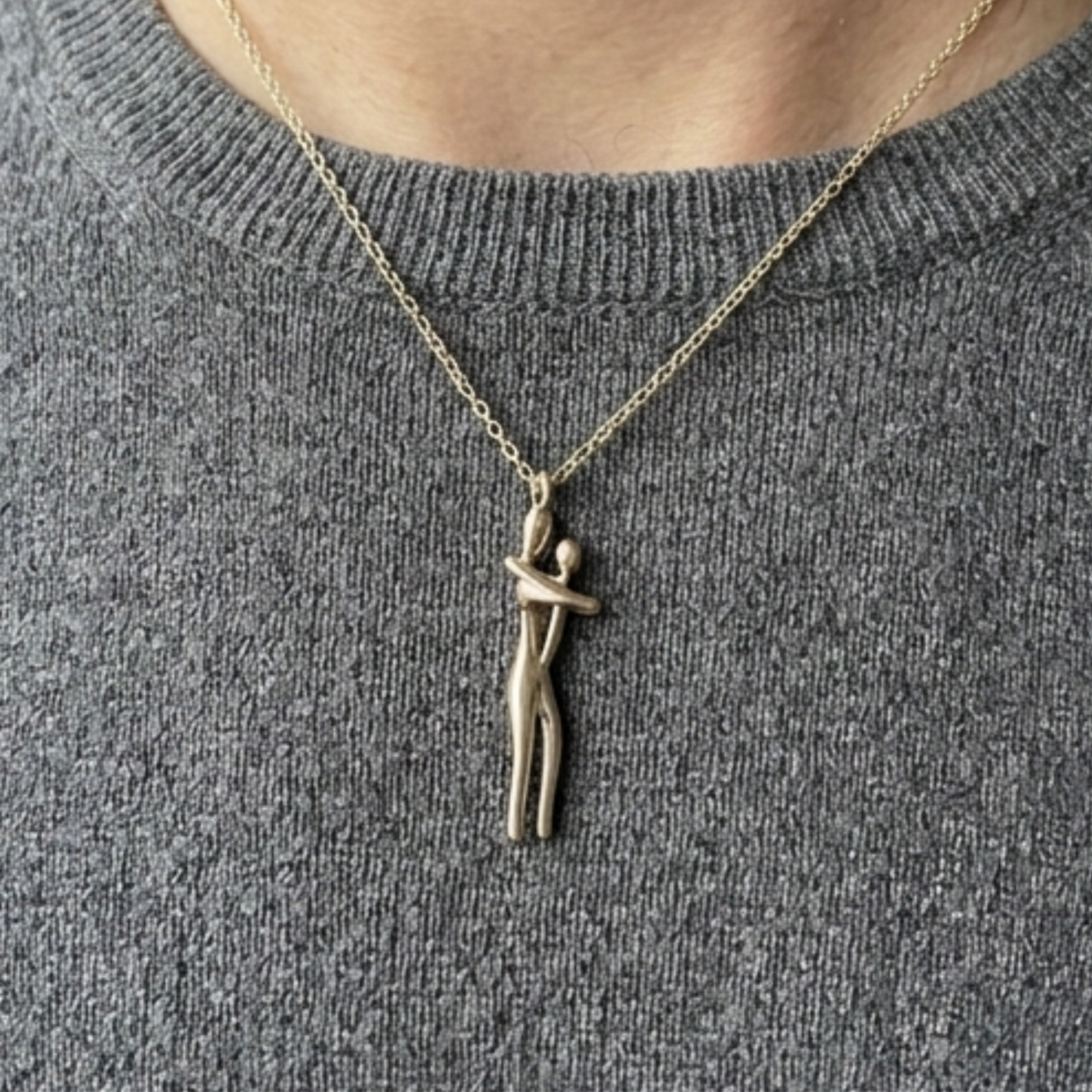 Collana con Ciondolo Abbraccio Padre e Figlio