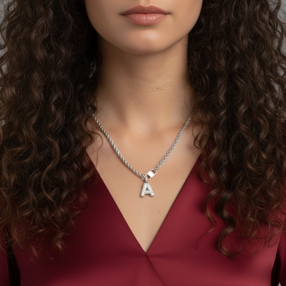 ✨💎 Charm Letter Deluxe – Collana Personalizzabile Oro/Argento 💎✨