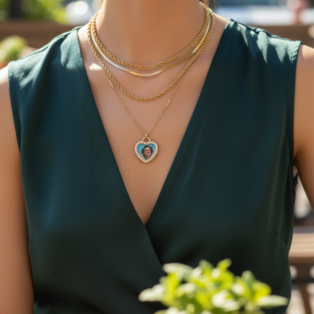 💎 Luce dell’Anima – Collana personalizzata con foto, simbolo di amore eterno